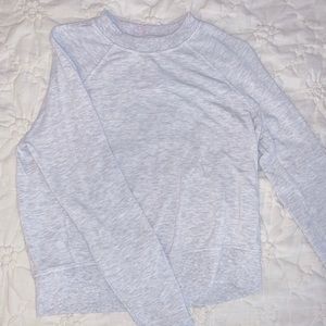 LULULEMON CROPPED SWEATSHIRT!!
